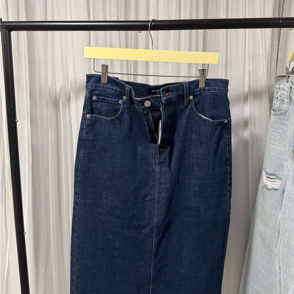 Banana Republic Dark Blue Pencil Skirt